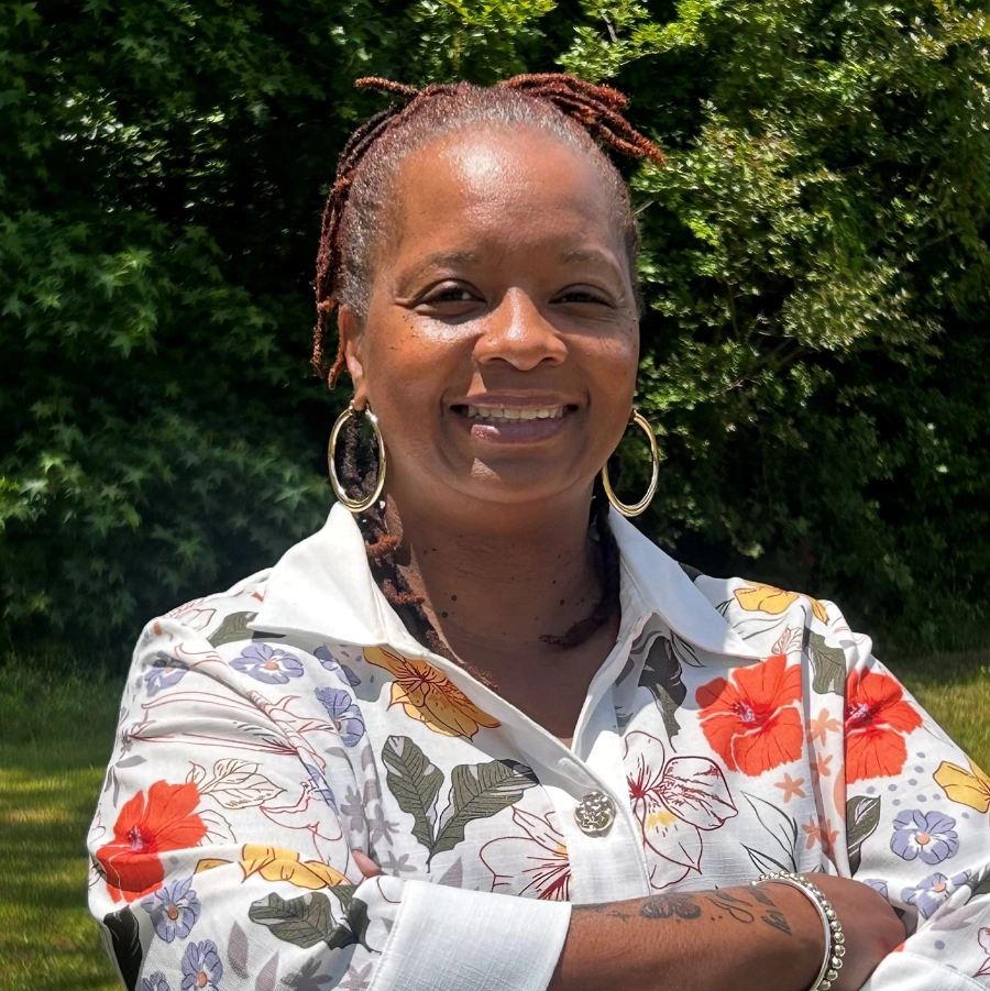 Headshot of Denise